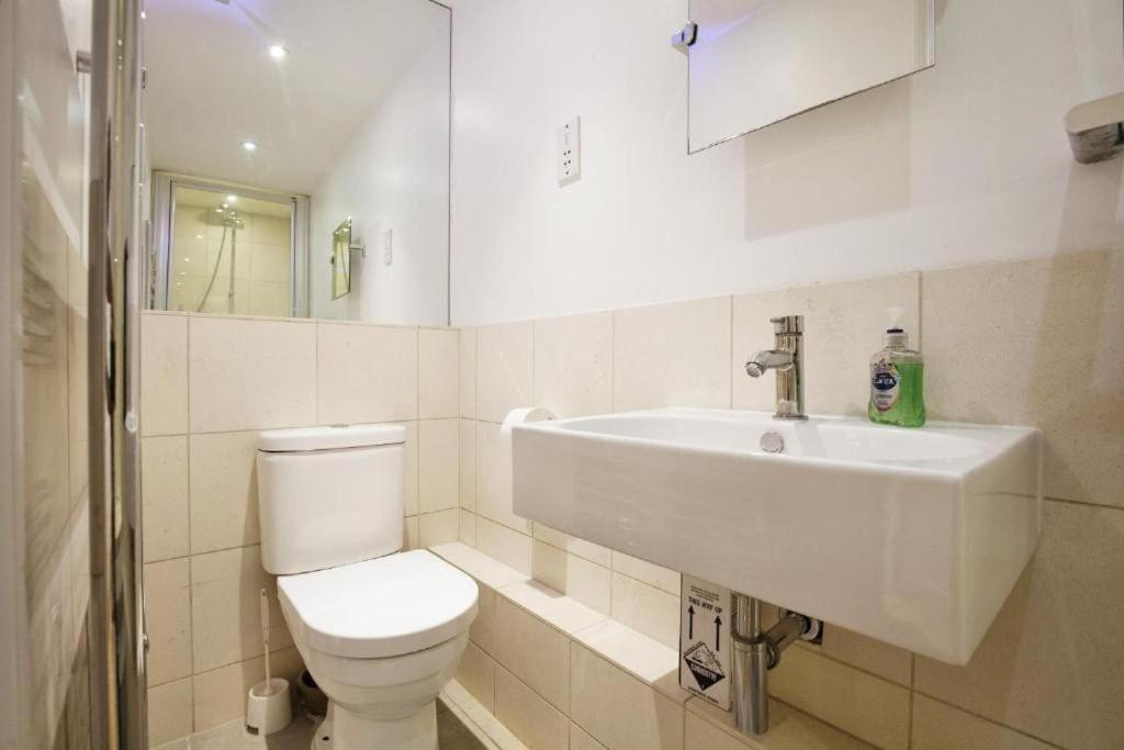 Lovely Kensington Flat London Exterior photo