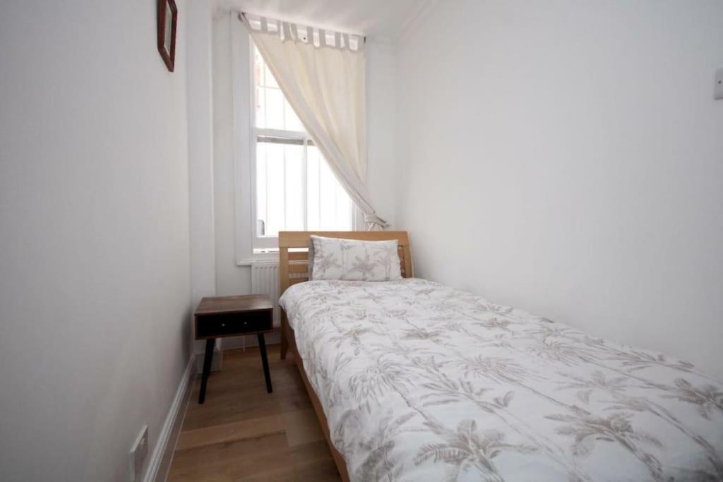 Lovely Kensington Flat London Exterior photo
