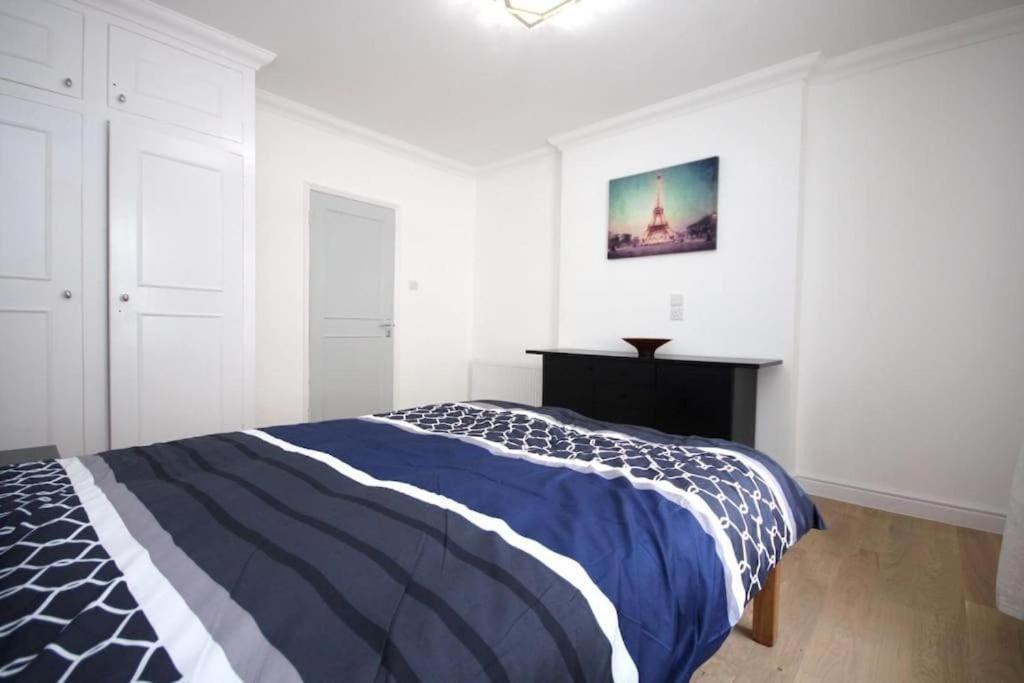 Lovely Kensington Flat London Exterior photo